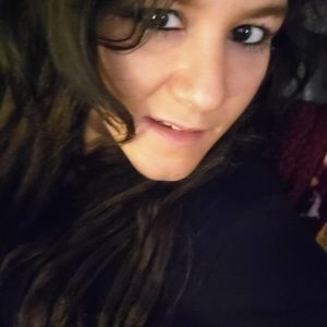 Meet your Posher, Shania